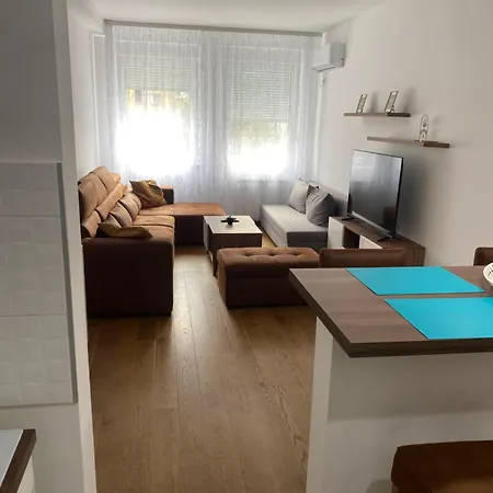 Lusso 2 Суботица